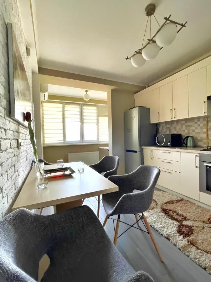 Luxury Central Flat 키시나우 외부 사진